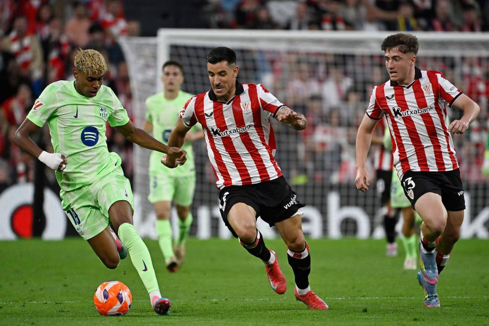 队记：杨瀚森随着比赛的进行越打越舒服，他需要真正上场打球